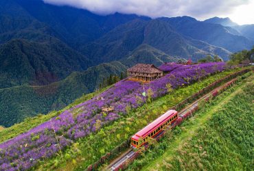 Trải nghiệm tàu leo núi Mường Hoa